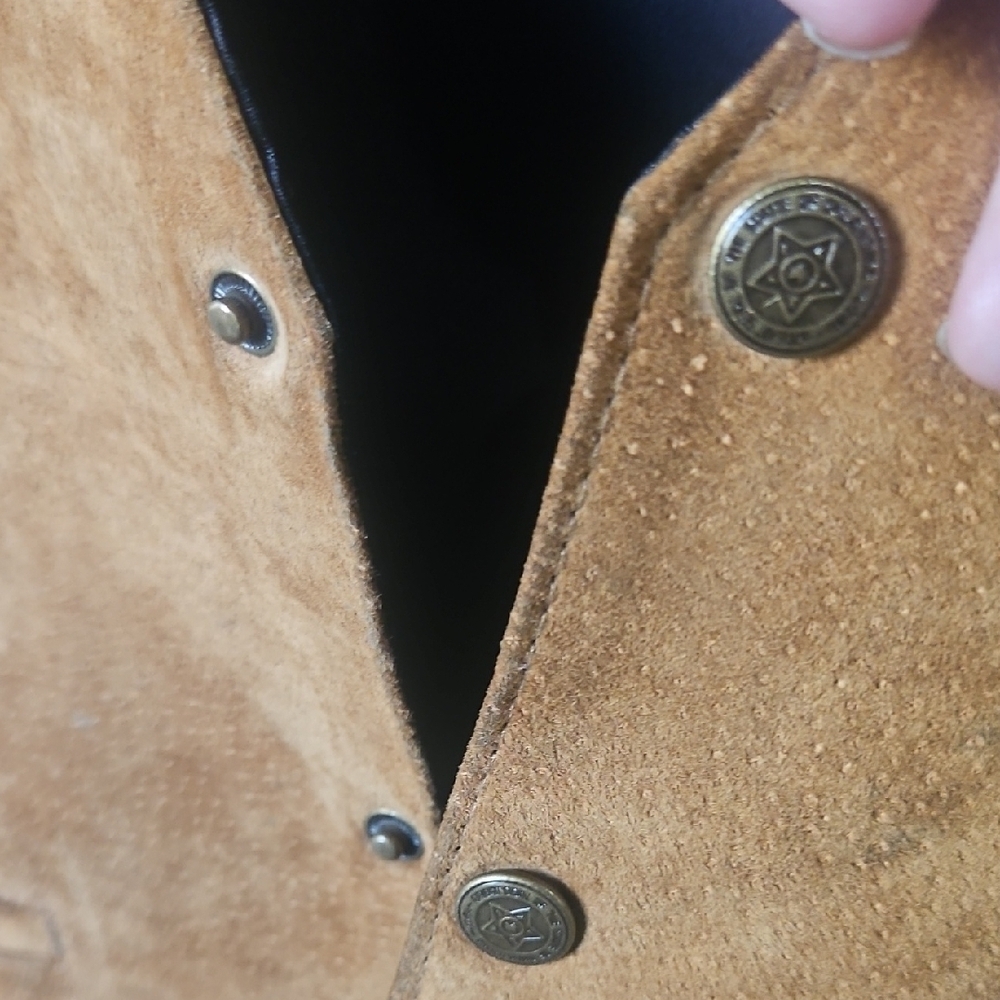 Scully Tan Suede Vest with Black Accents - Picture 5 of 10
